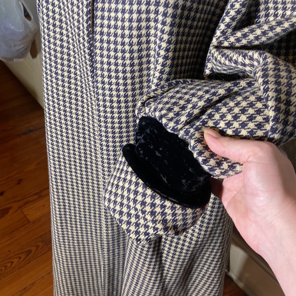 Vintage Houndstooth Wool Coat - Picture 3 of 10